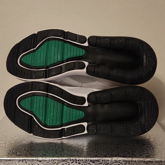 Nike Women's Air Max 270 White and Gray Shoes Size 5.5 - Picture 7 of 8